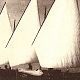 Sauvageon en 1946 ? Selon un ancien propriétaire, il figure sur cette photo... — trois canots de pêche amateur dans le port de Nyon en 1946.